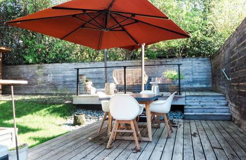 Fenced Yard, Walkable, Parking! - Photo 16