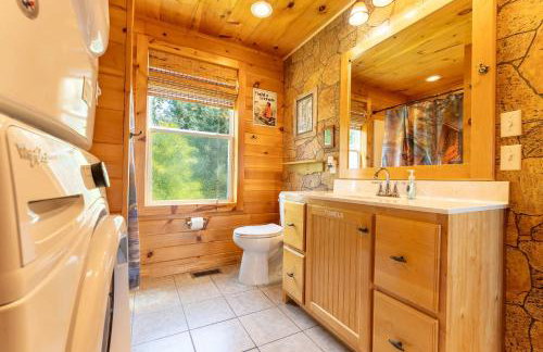 Fish Tales Cabin with a private hot tub - Foto 19