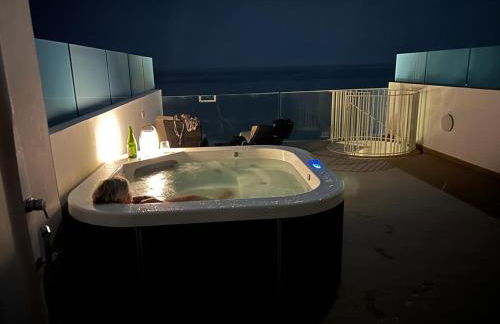 Dúplex con vistas impresionantes - Photo 18