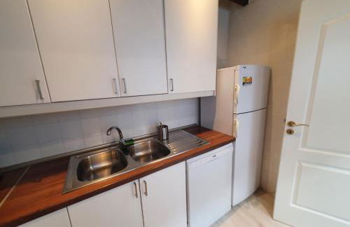 Edificio Can Roses - Foto 32