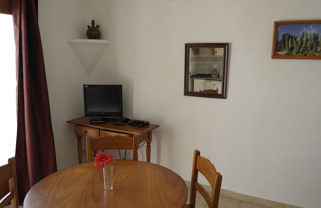 Cala Figuera Apartments - Photo 3