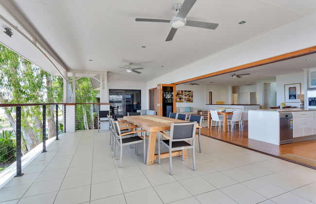 Seascape Luxury Beachfront Holiday House - Foto 11