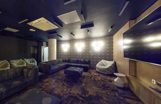 For Students Only Canvas Manchester - Foto 45