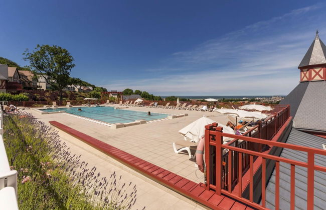 Apartment in Residence & Spa With Common Pool and Sauna, Houlgate - Photo 20