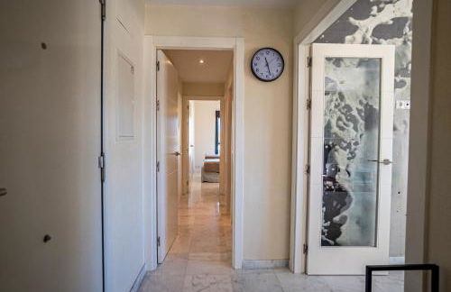 Hello Cosmo - Photo 18