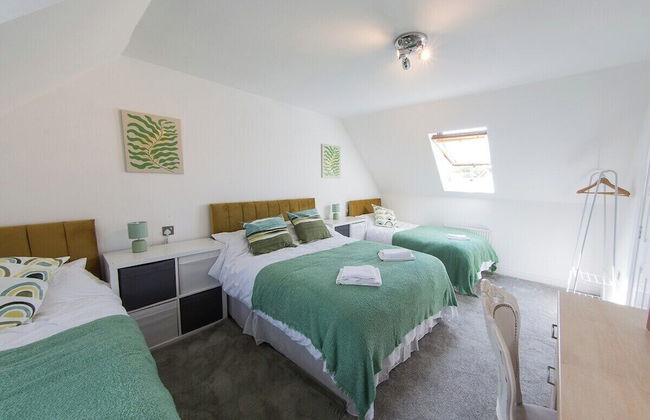 5 Bed Detached House - Sleeps 14 - Photo 22