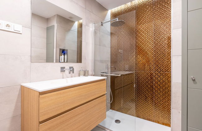 Maria Tubau in M Laga - Foto 20