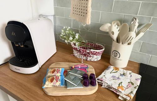 Chez Grand-Mère Elegant Vintage Apartment with Free Parking - Foto 5