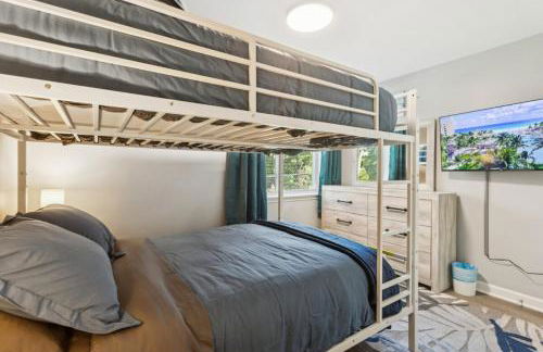 Spacious Beach Styled Oasis 3BR 2BA Pet Friendly - Foto 30