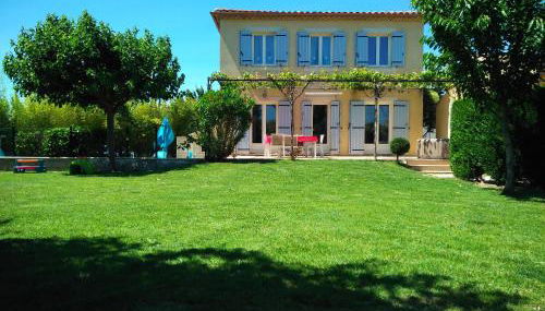 Maison villa avec piscine et spa, 8 à 10 personnes - Photo 2, Garden, Garden view