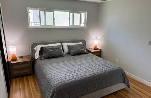 Amazing La Jolla Ocean View 2 bedroom apartment - Photo 23