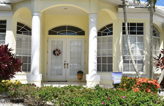 Rosegarden - Pool Spa and Perfect Water View - Foto 1