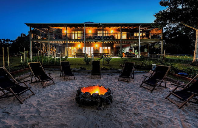 Tranquilo Beach House - Photo 1