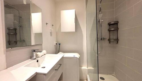 Vintage - 3 bedroom apartment, RER B 200 m away - Foto 4, towels, Shower