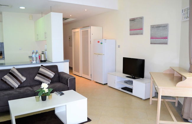 Bright furnished studio near metro in Tecom - ALIA - Photo 12