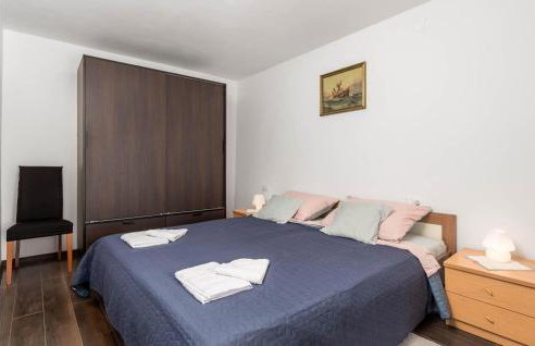 3 Bedroom Awesome Home In Jurdani - Foto 22