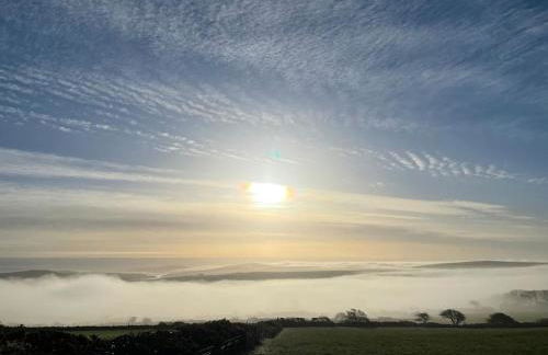 The Hut@Trefechan Wen - Coastal Coziness! - Photo 22