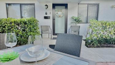 Stylish Stay Close to UM City Vibes - Foto 2