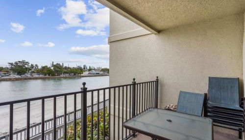 Land's End 4-204 Bay Front - Premier - Photo 4