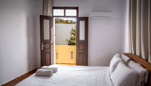 Elithas Central & Budget Stay - Foto 2