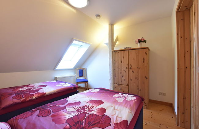 Elegant Holiday Home in Kröpelin near Horse Riding - Photo 5