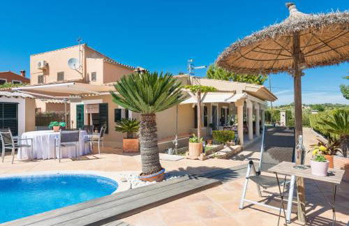 Finca Son Macia, amplia piscina, jardines en Selva, cerca de playas - Foto 9