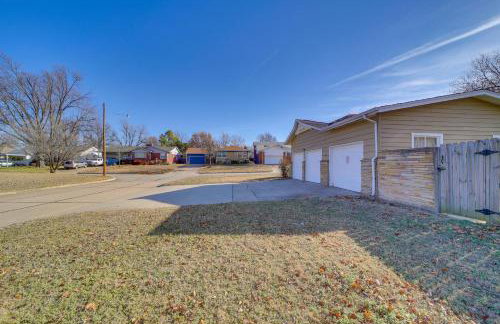 Tulsa Home with Yard 5 Mi to Downtown! - Photo 34