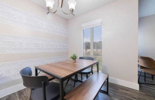 Walk to ATT-Glblife-Free Parking-Min to attraction - Foto 30