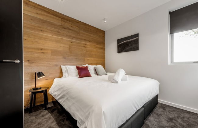 Elk at Falls - Photo 7