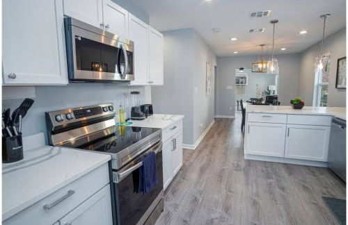 Adorable 4BR 2BA Close to Riverwalk and Downtown - Foto 16