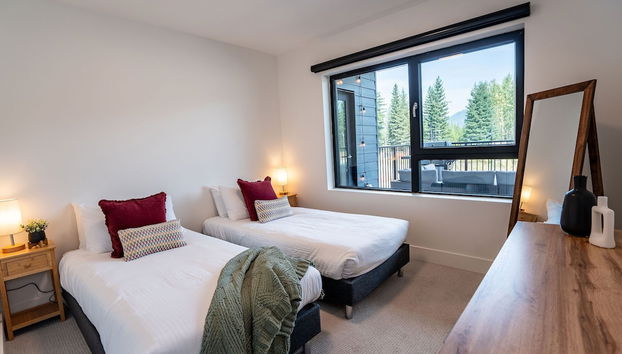 Huckin' Harry's by Revelstoke Vacations - Foto 3, Habitación