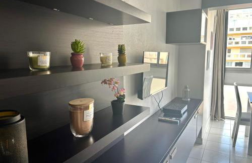 L'Azur, T2 - Parking gratuit - Central - confort Cosy - Foto 7