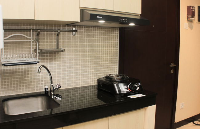 Comfort 1Br At Sky Terrace Apartment - Foto 5