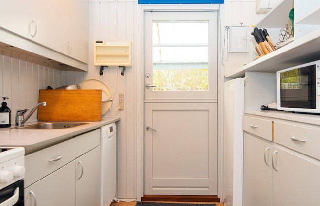 8 Person Holiday Home in Farvang - Photo 4