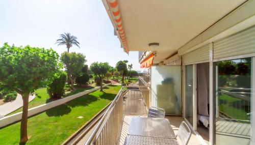 Residencial Costamar next Bcn, 50m beach with swimming pool - Foto 2
