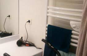 Air-conditioned 2 bedroom duplex apartment 5 people - Foto 18