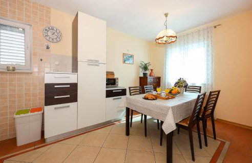 Two-Bedroom Apartment With Sea View In Split - Foto 17