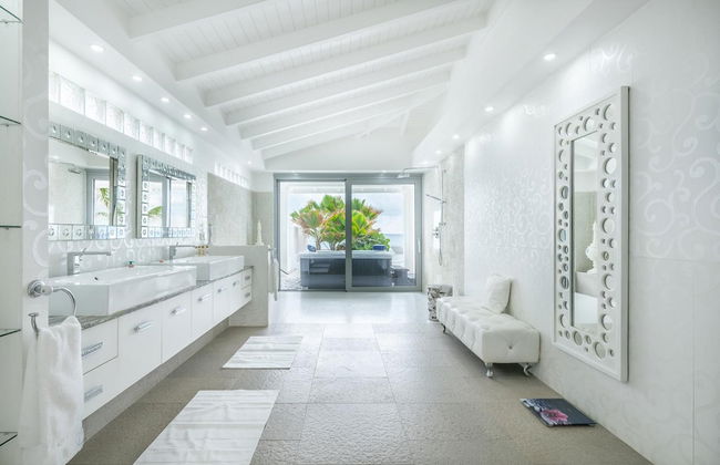 La Perla Estate - 7 BR Luxury Beachfront Villa With Utmost Privacy - Foto 9