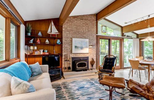 Experience comfort at Graceland, a charming 3-bedroom house - Foto 2