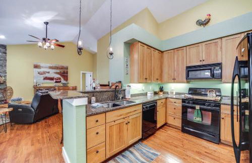 4 Mi to Lake Tuckasegee Home with Community Perks - Foto 10