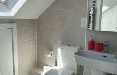 Paradigm House, Modern 2-Bedroom Duplex Apartment 2, Free Parking, Oxford - Foto 5