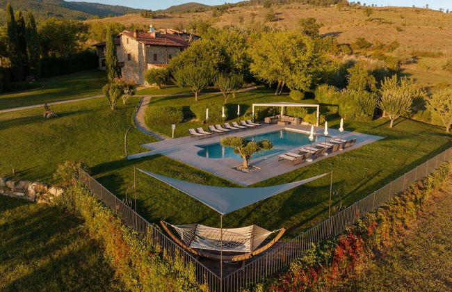 Villa in Tuscany With Pool & Panoramic Views - Photo 27