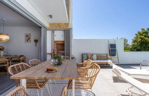 Stylish 3-Bedroom Villa Haven with a Private Pool - Foto 20