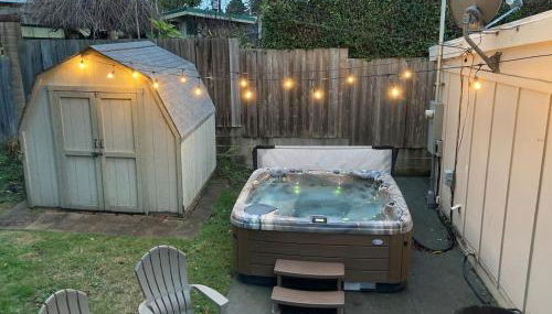 Cozy Hideaway and Hot Tub. Pet Friendly. - Foto 4