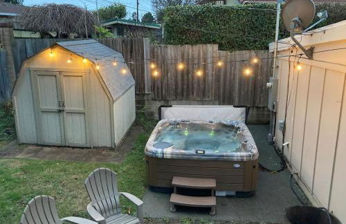 Cozy Hideaway and Hot Tub. Pet Friendly. - Foto 4