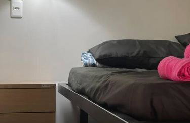 Confortável loft 4,ar, Wi-Fi, TV, 400m UNIG - Foto 57