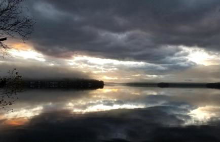 Lakefront Cabin Rental with Incredible Sunsets on Lake Wallenpaupack, Pennsylvania - Foto 35