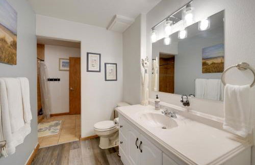 Cozy Beachouse View and Deck, Steps from Skagit Bay - Foto 15