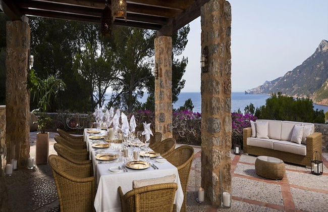 Elegant Villa With Communal Space - Foto 18