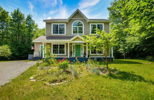 6 Mi to Mt Snow Nature-View Home with Fire Pit! - Foto 1